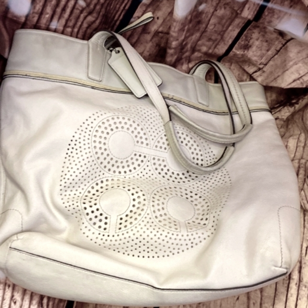 Vintage Large Coach Bag EUC
